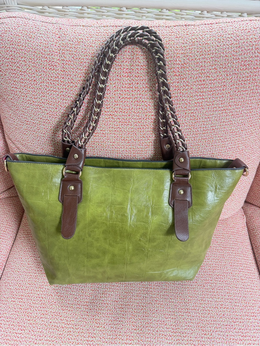 FUHONG lime green crocodile embossed shoulder bag